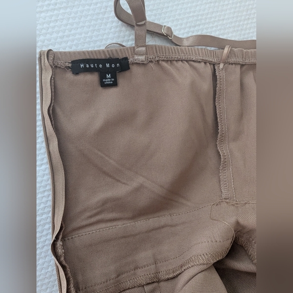 Haute Monde Bodycon Built-In Bra Jumpsuit Peach-pink Color. - Picture 8 of 11